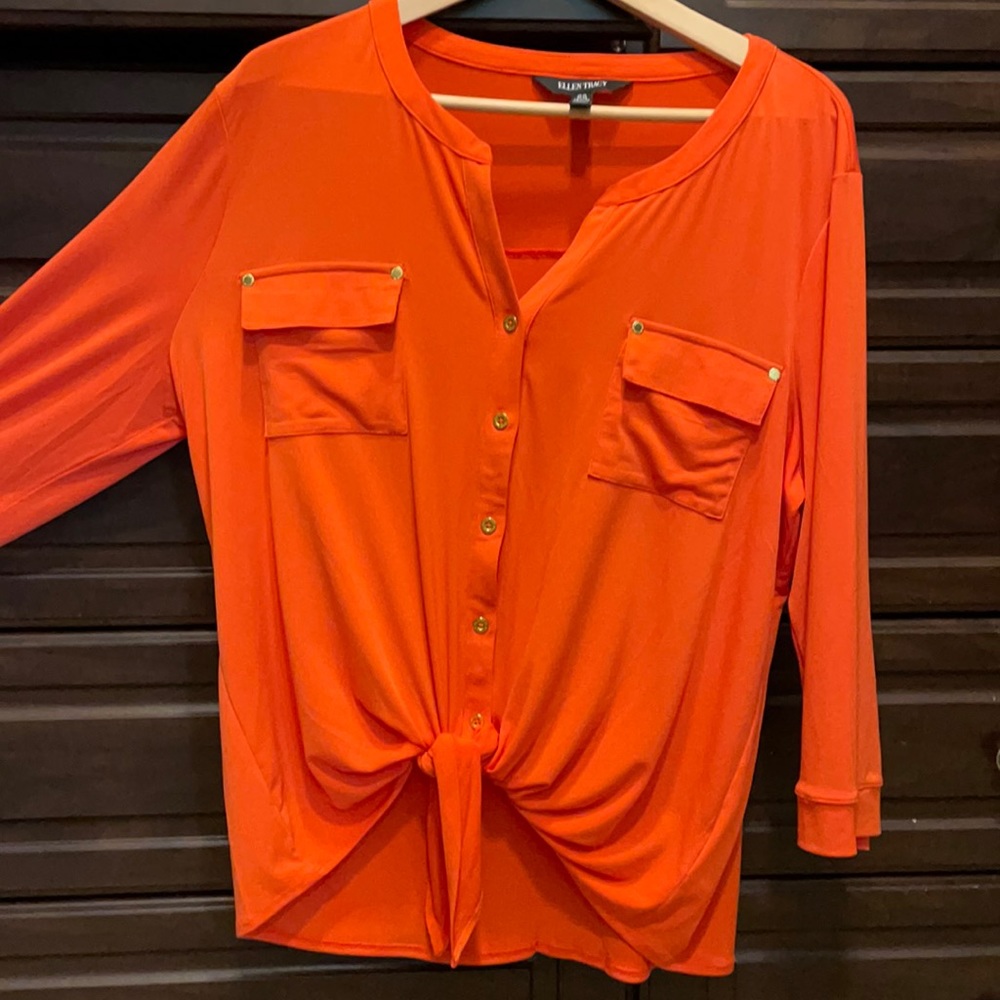 NWOT Ellen Tracy Tie front blouse in orange